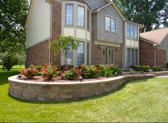 Portfolio by D&B Landscaping - Photo 10