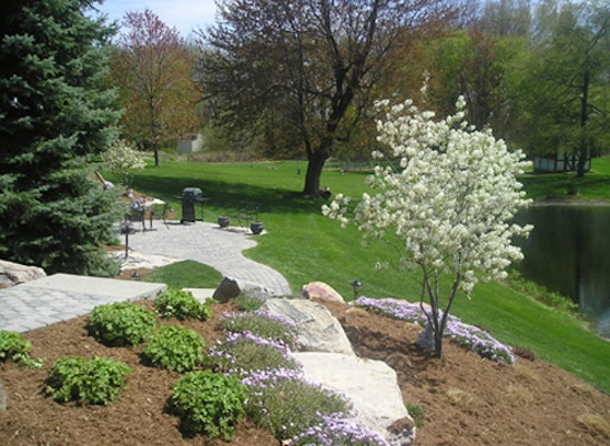 Portfolio by D&B Landscaping - Photo 14