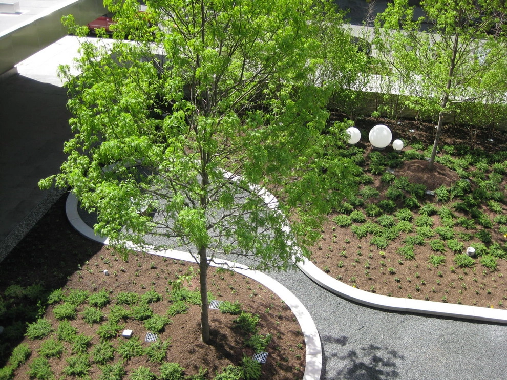 505 West 37th by PFI - Plant Fantasies, Inc - Photo 2