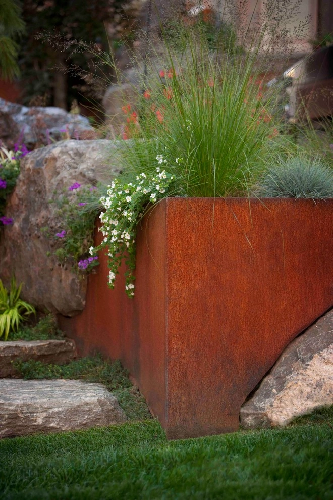 Stone, Steel & Sculpture by Daryl Toby - AguaFina Gardens International - Photo 3