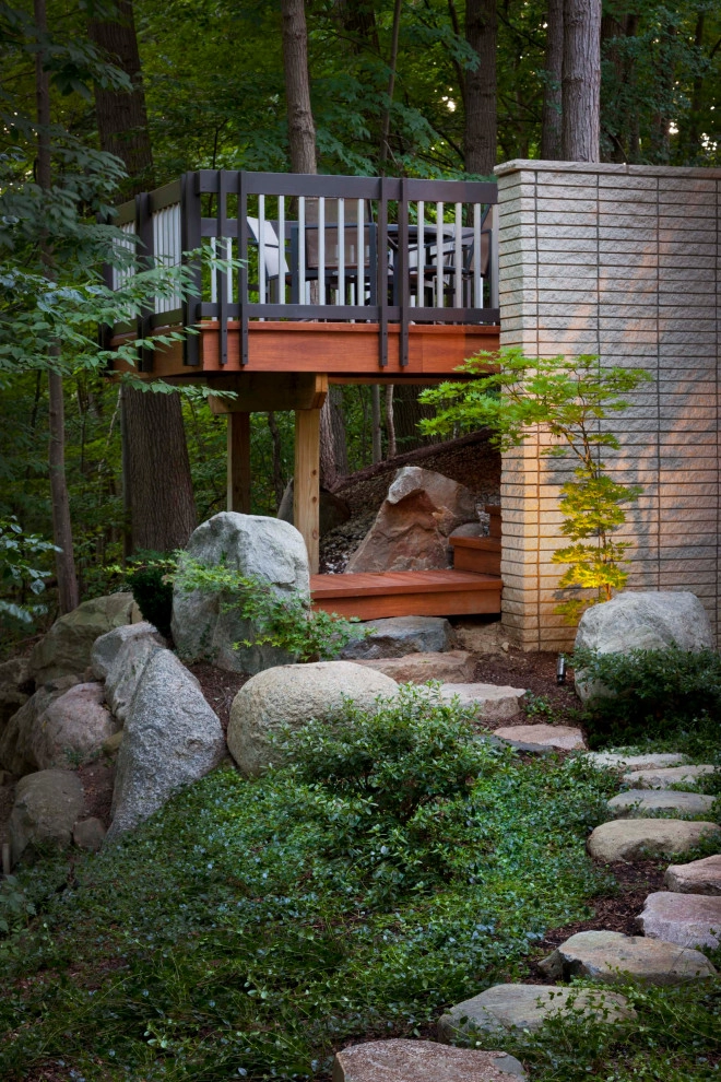 Garden for a Mid Century Home by Daryl Toby - AguaFina Gardens International - Photo 7