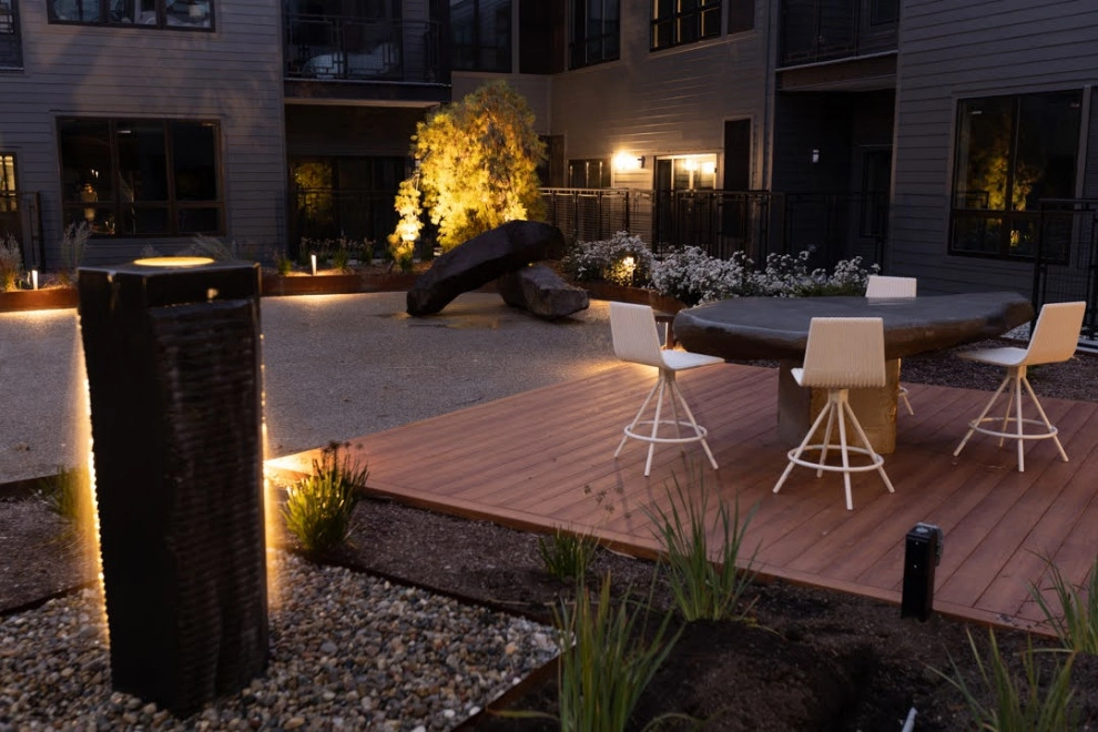 Rooftop Sculpture Garden by Daryl Toby - AguaFina Gardens International - Photo 4