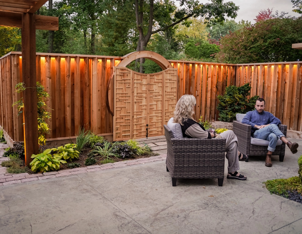 Moon Gate Courtyard by Daryl Toby - AguaFina Gardens International - Photo 7