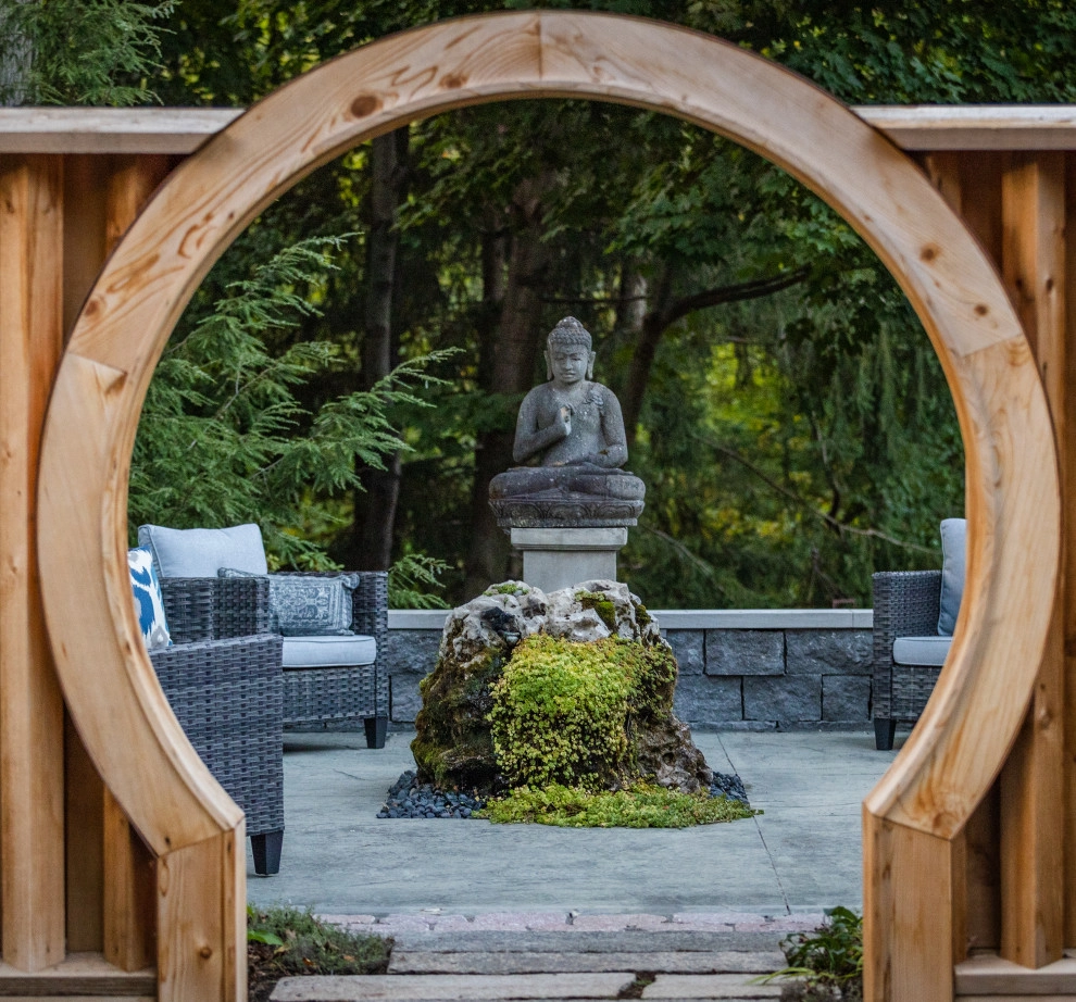 Moon Gate Courtyard by Daryl Toby - AguaFina Gardens International - Photo 6