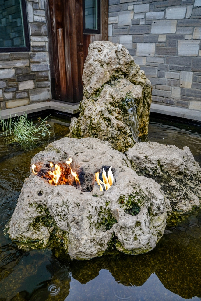 Floating Entry by Daryl Toby - AguaFina Gardens International - Photo 7