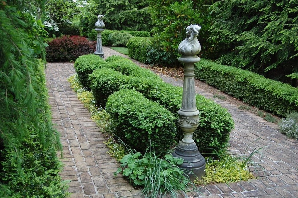 St. Margarets Landscape Project (Annapolis, MD) by Barks Road Landscape Architecture, Ltd. - Photo 7