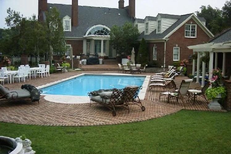 Residential Pools by Barrett Partners - Photo 9