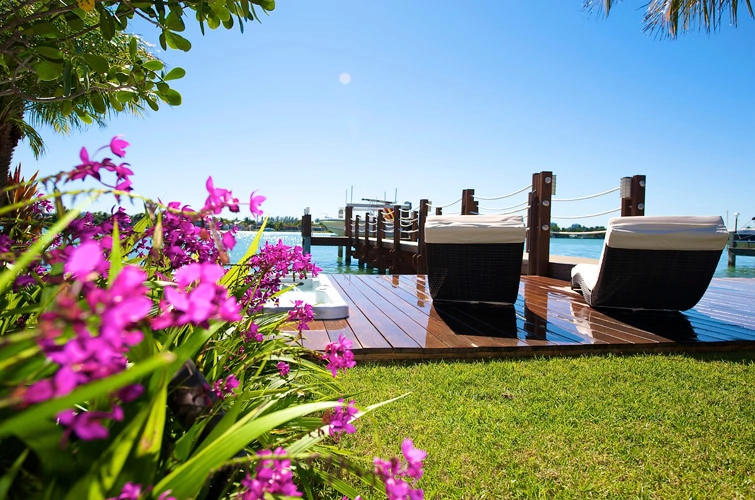 Miami Beach Dockside Pool by David Font Design - Photo 5