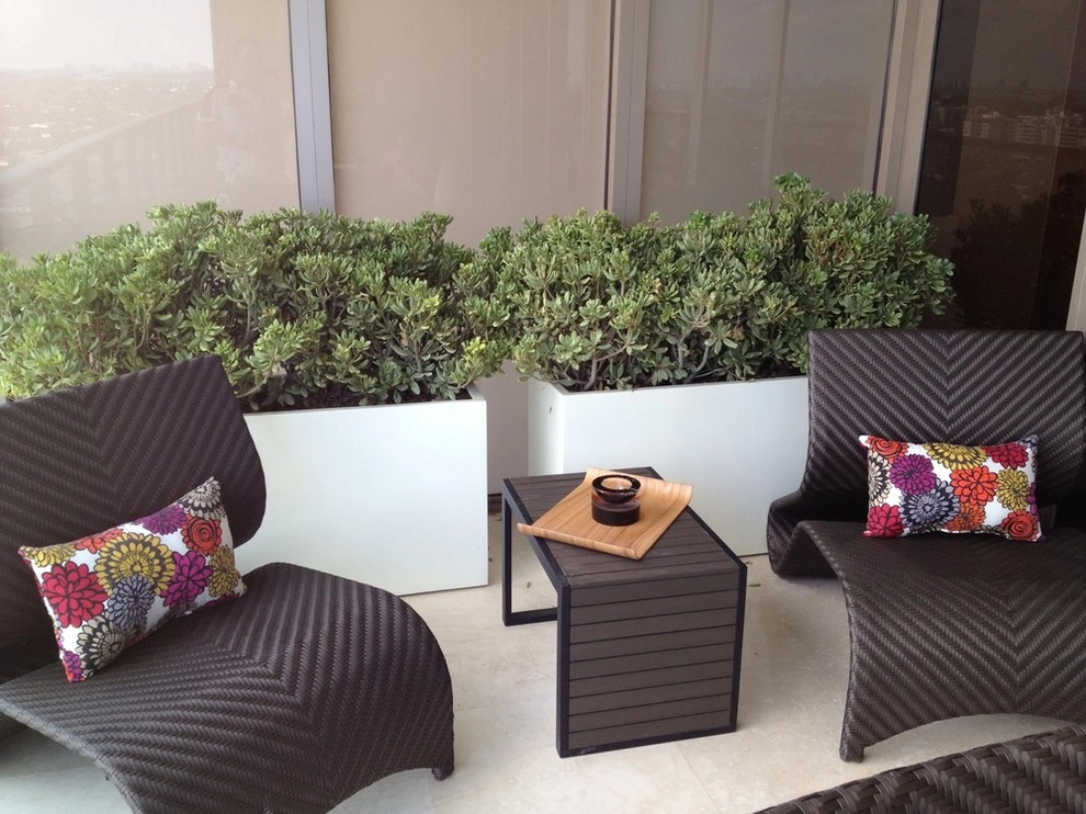 Simple Balcony by David Font Design - Photo 7