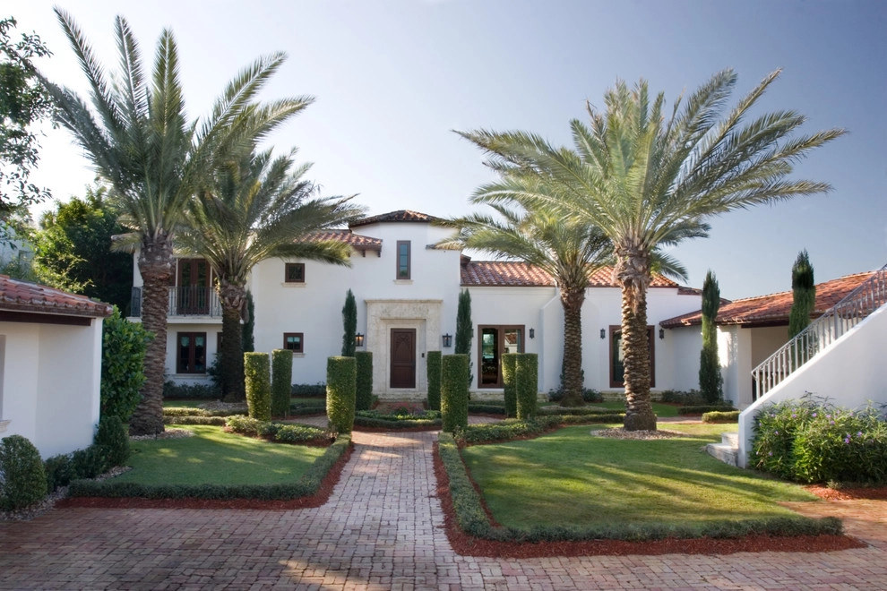 Miami Beach Formal Garden by David Font Design - Photo 2