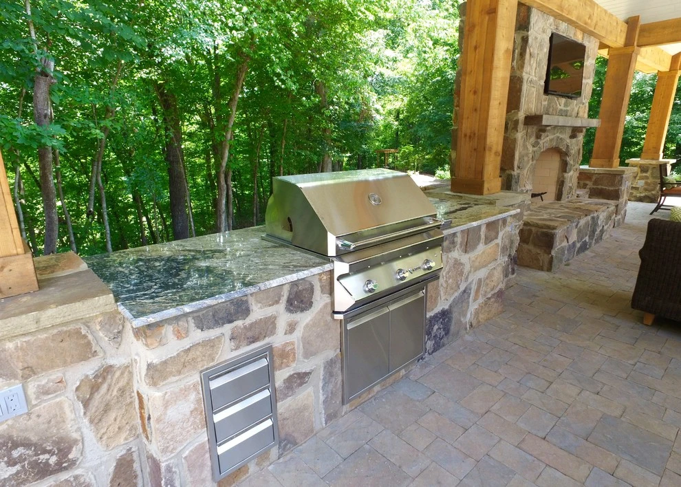 Better Lawns And Gardens Inc - Photo 11