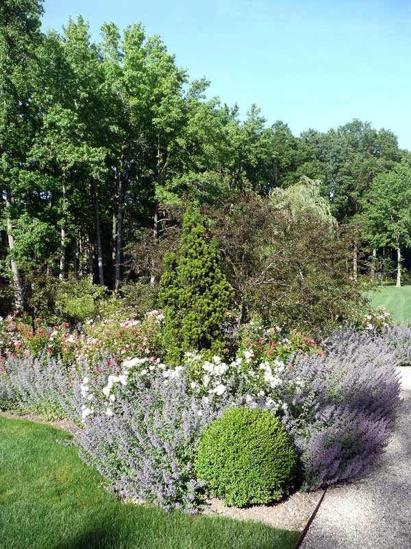 Formal by David R. Lamb, Landscape Architect - Photo 4