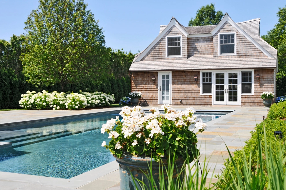 Sagaponack Beach House by Davis Landscape Design LLC - Photo 3