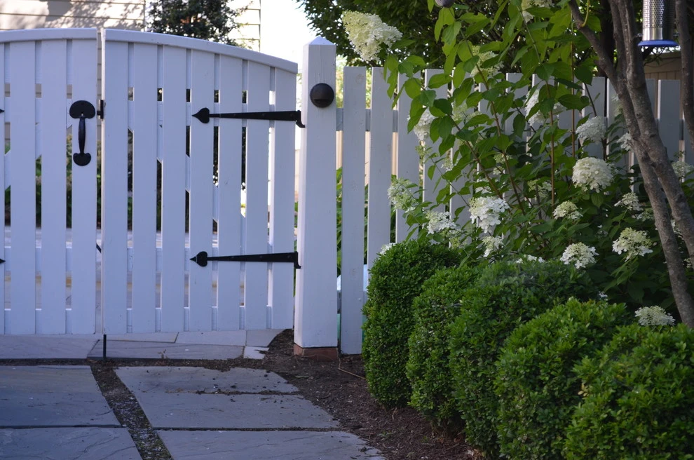 Back Creek Annapolis by Annabelle Sailer Garden Design - Photo 7