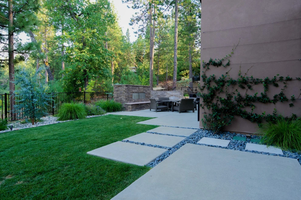 Family Retreat by Cal Wild Landscape Design - Photo 3