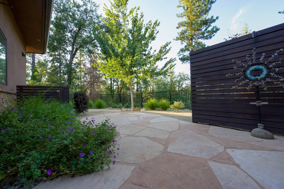Family Retreat by Cal Wild Landscape Design - Photo 7
