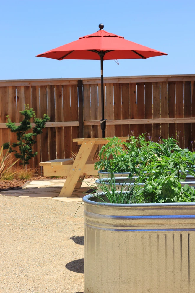 DIY Family Backyard by Cal Wild Landscape Design - Photo 3