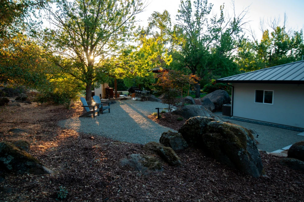 Naturally Contemporary by Cal Wild Landscape Design - Photo 22