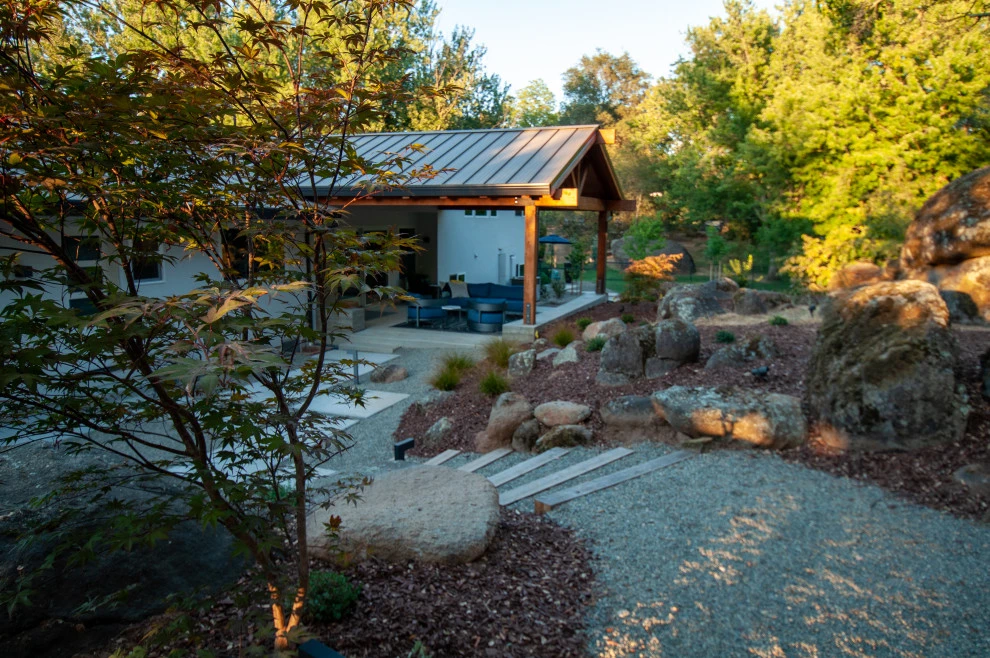 Naturally Contemporary by Cal Wild Landscape Design - Photo 12