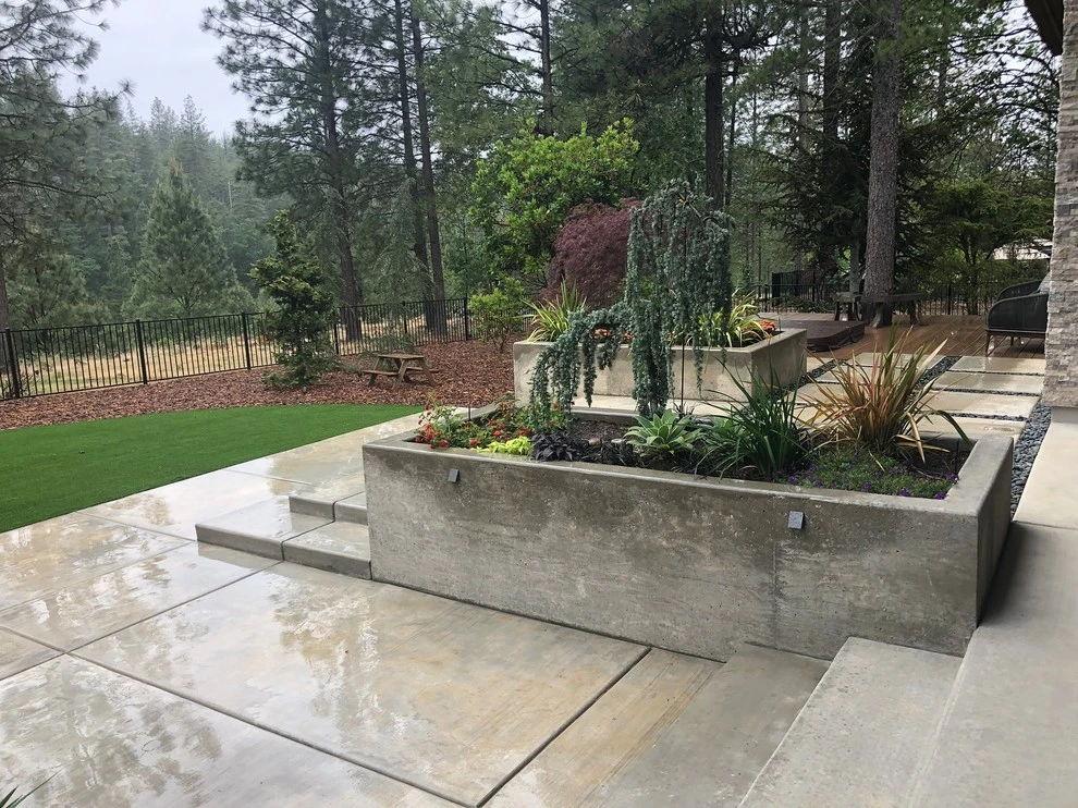 Contemporary Mountain Woodland by Cal Wild Landscape Design - Photo 10