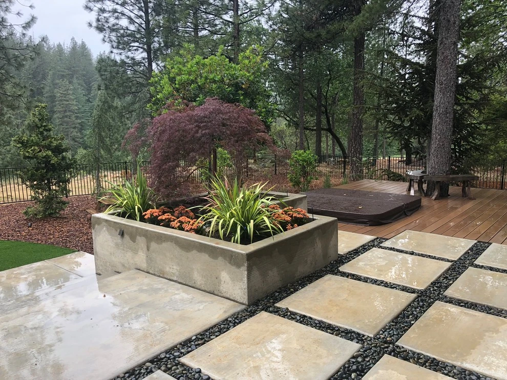 Contemporary Mountain Woodland by Cal Wild Landscape Design - Photo 9