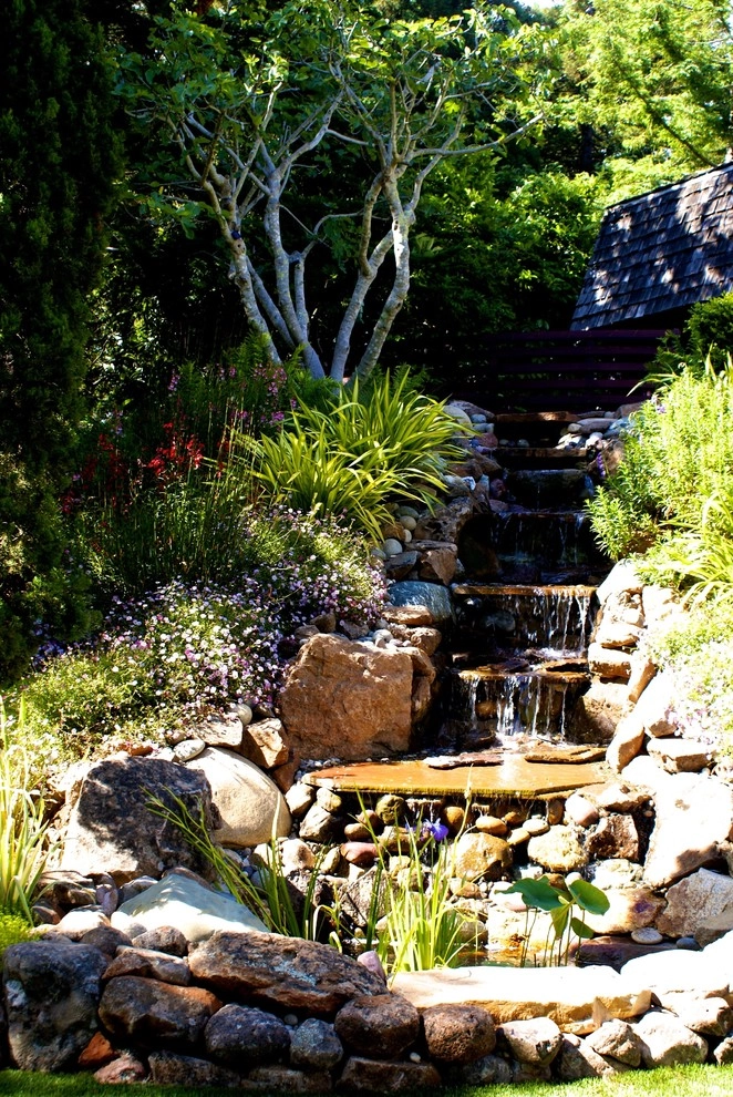Wildwood Wedding Venue by Deanna Foster Landscape Design - Photo 6