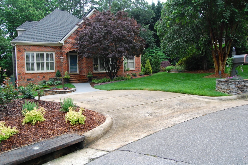 Inviting North Raleigh Home by Cat Valand Landscape Design - Photo 2