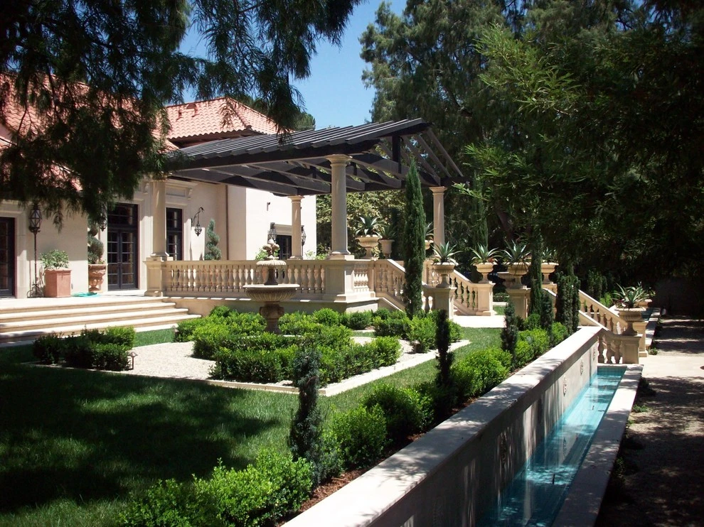 Mia Italia by CBL Landscapes - Photo 12