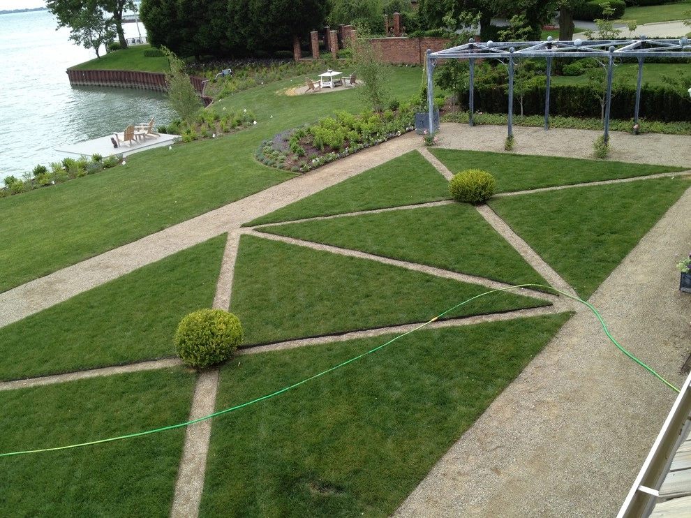 Lakefront Landscape by Deborah Silver And Co Inc - Photo 15