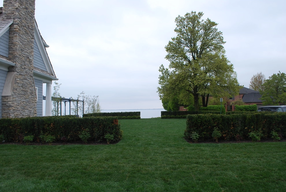 Lakefront Landscape by Deborah Silver And Co Inc - Photo 21