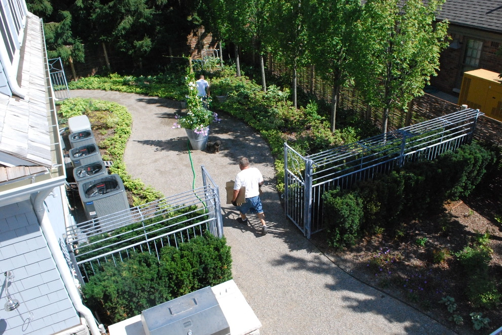 Lakefront Landscape by Deborah Silver And Co Inc - Photo 20