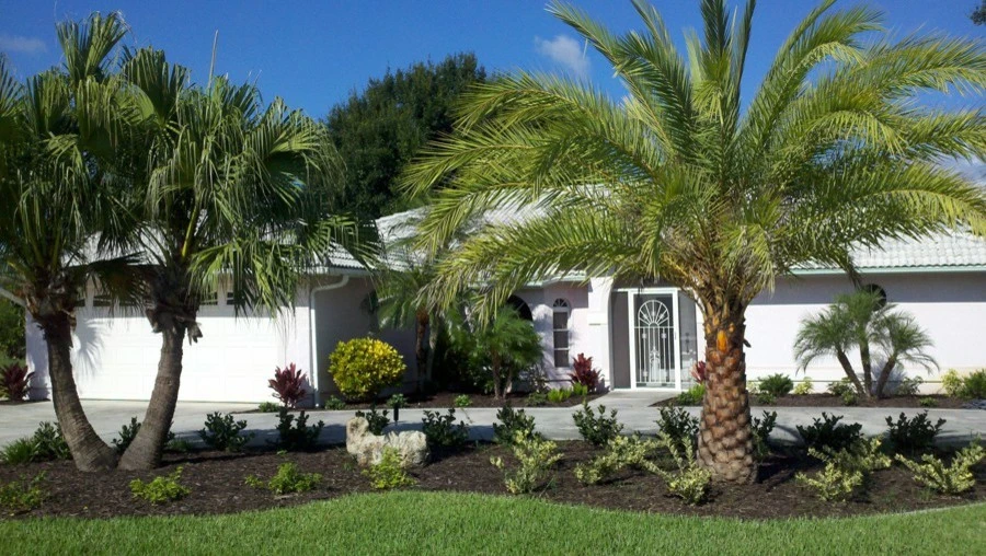 Charvet's Garden Center - Photo 2