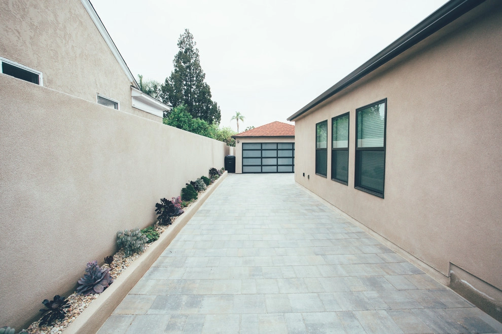Talmadge - Modern Design by Deep Rooted Designs, Inc. - Photo 6