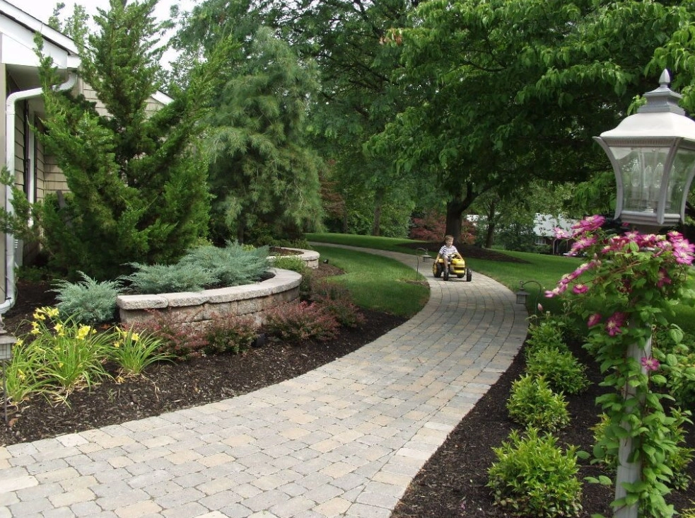 DeNicola Landscape Construction - Photo 8
