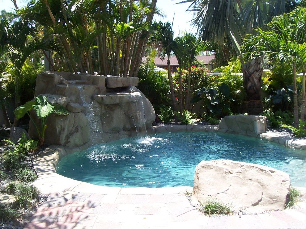 Lido Key Coastal style landscape with lagoon pool by Design Scapes - Photo 18
