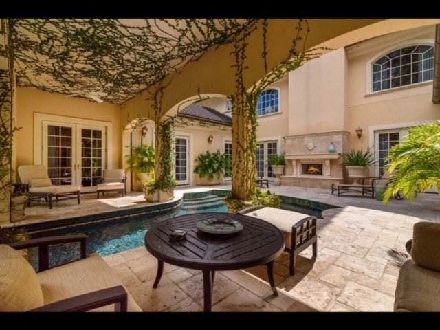 Pools and structures by Design Scapes - Photo 7