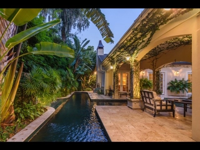 Pools and structures by Design Scapes - Photo 9