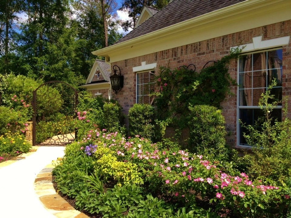 Kingwood landscapes by Designs By Elizabeth - Photo 4