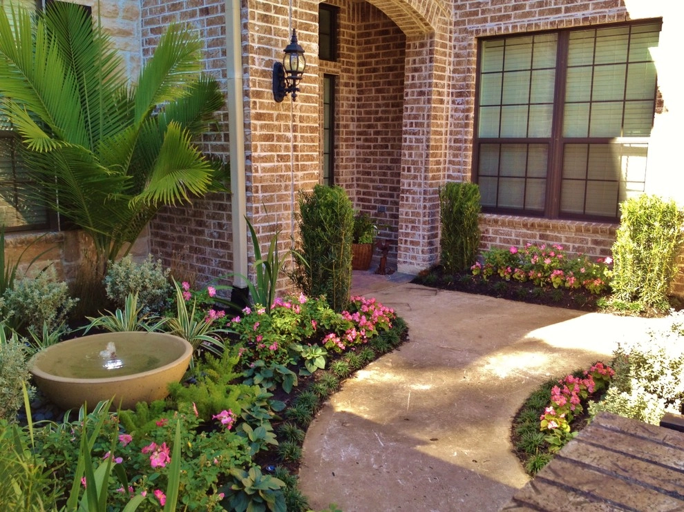 Courtyard - Bender's Landing by Designs By Elizabeth - Photo 7