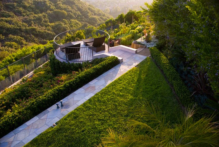 Private Residence in Pelican Crest by Exteriors Inc. Landscape Design - Photo 13