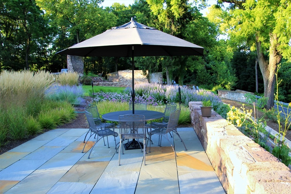 Colonial Farmhouse Garden, Royersford by Donald Pell - Gardens - Photo 9