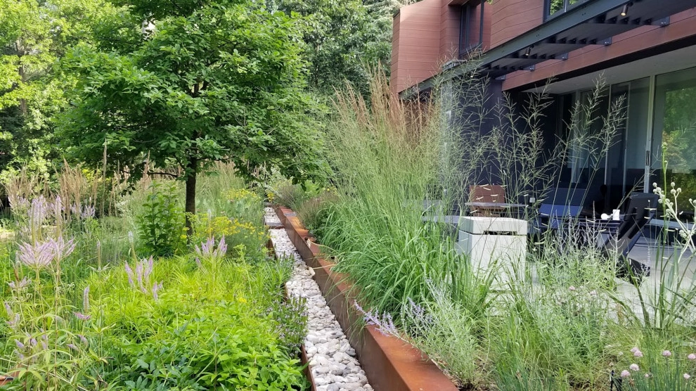 Gladwyne Garden II by Donald Pell - Gardens - Photo 5