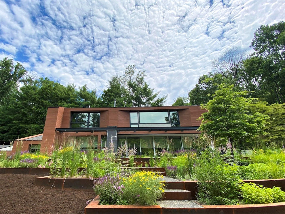 Gladwyne Garden II by Donald Pell - Gardens - Photo 9