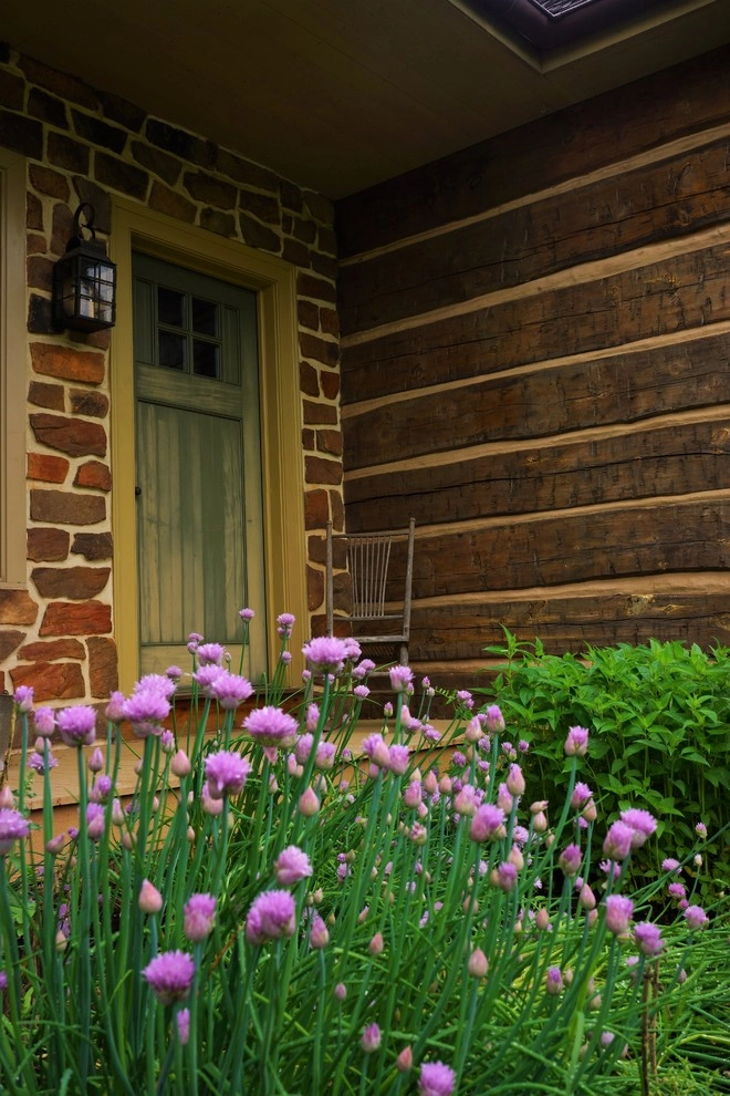 Royersford Front Hillside Garden by Donald Pell - Gardens - Photo 3