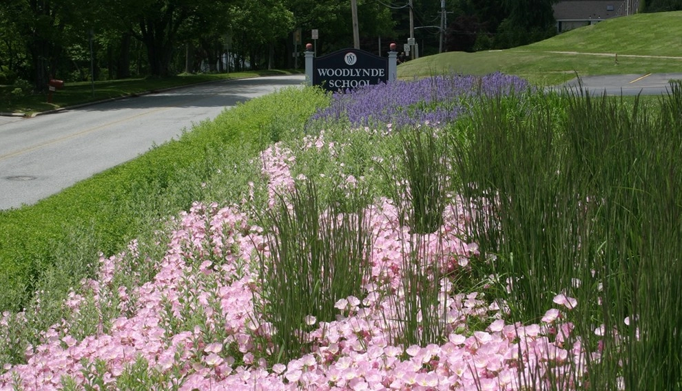 Woodlynde School by Donald Pell - Gardens - Photo 5