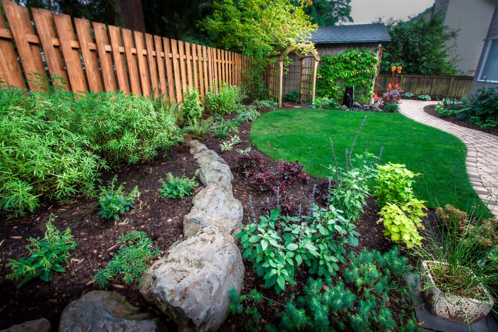 Vancouver Backyard Retreat by Drake's 7 Dees Landscaping & Garden Center - Photo 4