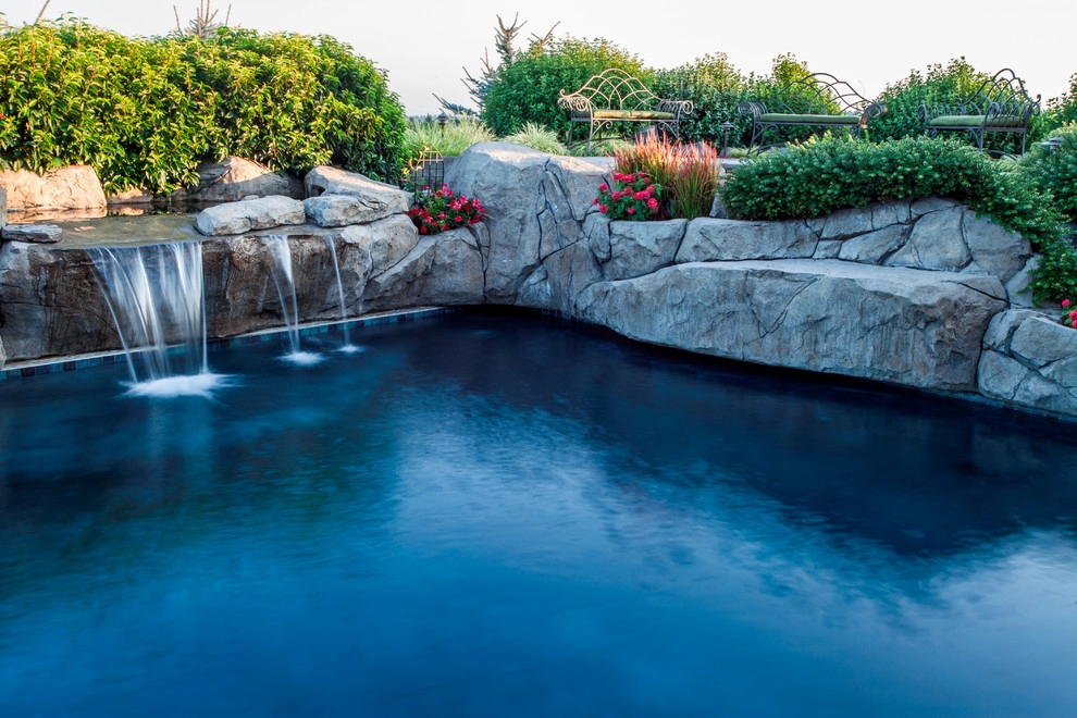 West Linn Residence by Drake's 7 Dees Landscaping & Garden Center - Photo 20