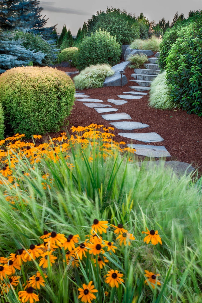West Linn Residence by Drake's 7 Dees Landscaping & Garden Center - Photo 5