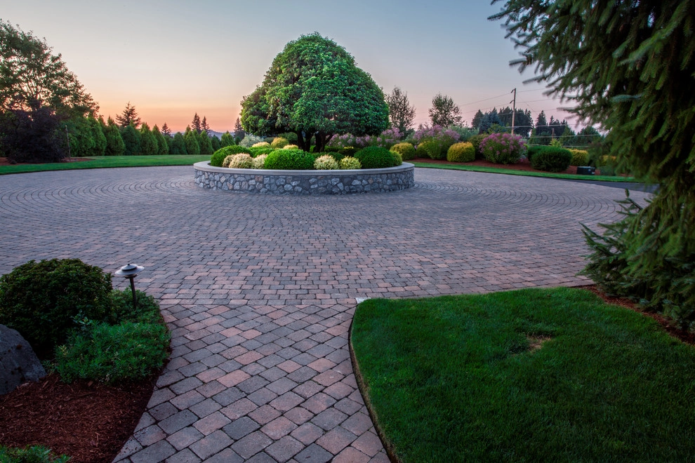 Drake's 7 Dees Landscaping & Garden Center - Photo 2