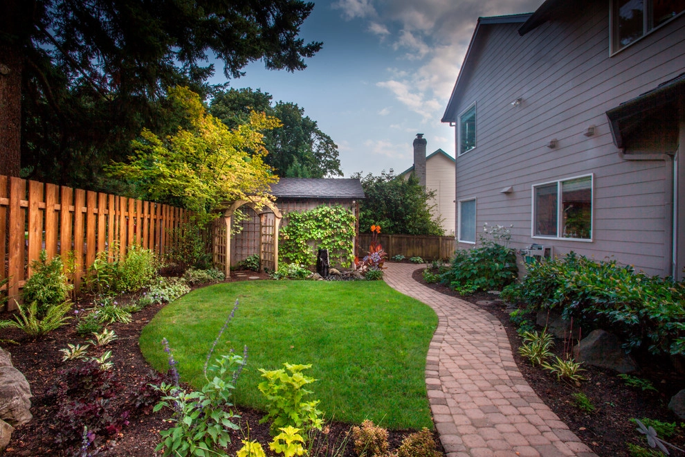 Vancouver Backyard Retreat by Drake's 7 Dees Landscaping & Garden Center - Photo 7